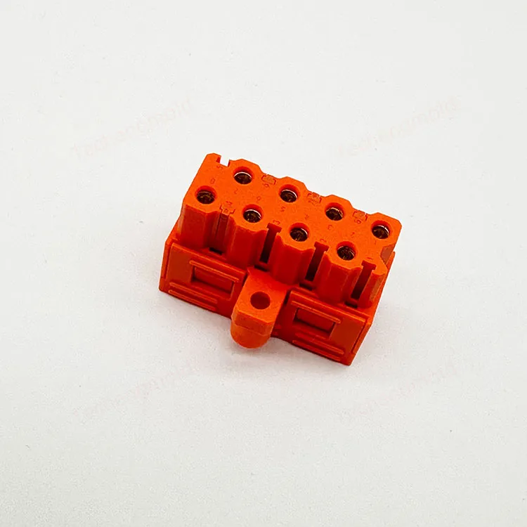 特诚科技LCP精密注塑件实拍 1